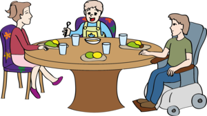 Mehrere Kinder und junge Erwachsene essen gemeinsam am Tisch.